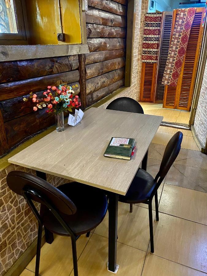 Communication Hostel Batoumi Extérieur photo